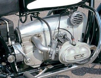 Boxermotorn till R6S är en utveckling av BMW:s motorer.